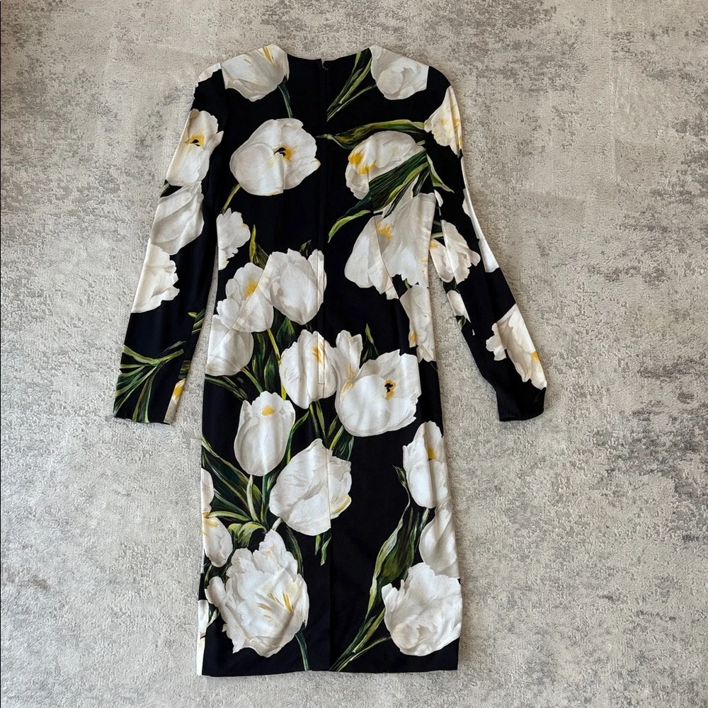 Dolce & Gabbana Black and White Floral Long Sleeve Dress - Picture 4 of 6